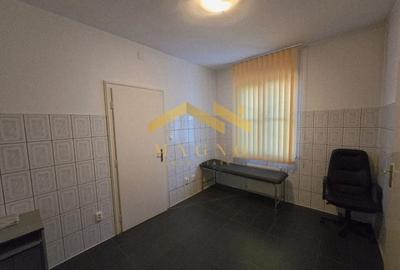 Apartament cu 4 camere decomandat, mobilat în Central - 11