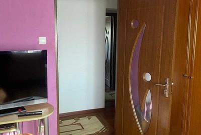 Apartament cu 3 camere decomandat în Micro 16 - 4