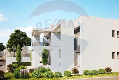 Casă cu 4 camere cu Teren 250 Mp în Malu Mare