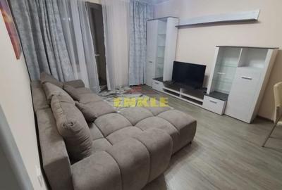 Apartament cu 3 camere decomandat în Central - 1