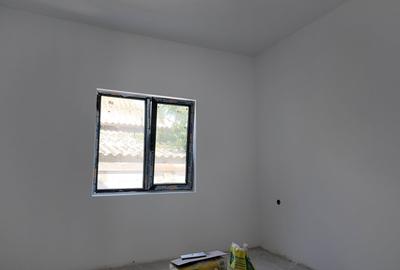 Casă individuală cu 3 camere cu Teren 220 Mp în Central - 5