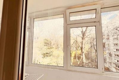 Apartament cu 3 camere semidecomandat în Berceni - 7