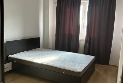 Apartament cu 2 camere decomandat în Militari