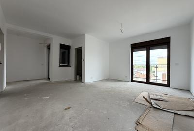 Apartament cu 3 camere în Giroc
