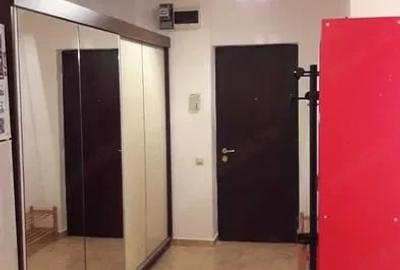 Garsonieră semidecomandată în Titan