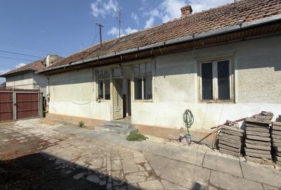 Casă cu 2 camere în Exterior Vest