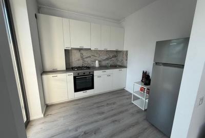 Apartament cu 3 camere în Central - 1