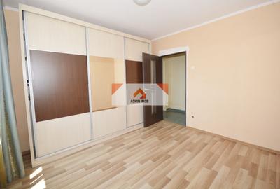 Apartament cu 2 camere decomandat în Titan - 3