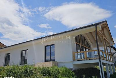 Casă cu 4 camere cu Teren 700 Mp în Livezeni