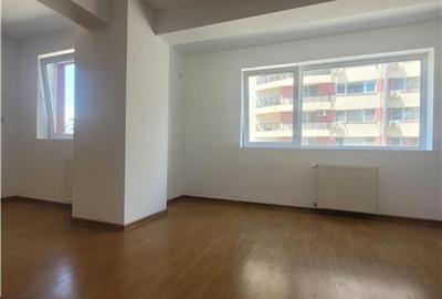Apartament cu 2 camere decomandat în Energia - 3