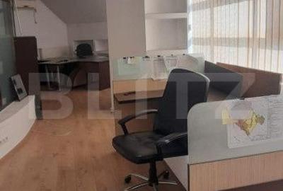 Spațiu comercial, de 210 mp, în George Enescu - 11