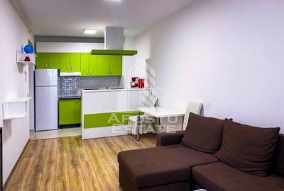 Apartament cu 2 camere semidecomandat, mobilat în UTA