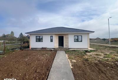 Casă cu 3 camere cu Teren 1000 Mp în Viile Satu Mare