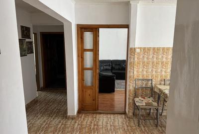Apartament cu 3 camere decomandat în Central - 7