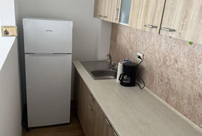 Apartament cu 2 camere semidecomandat în Florești