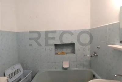 Casă cu 5 camere cu Teren 1550 Mp în Suplacu de Barcău - 4