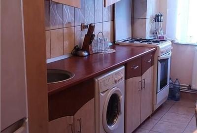 Apartament cu 2 camere decomandat în Cetate