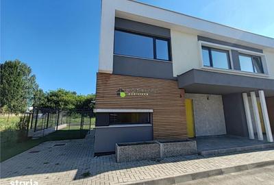 Casă cu 4 camere cu Teren 120 Mp în Bartolomeu