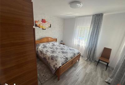 Casă cu 3 camere cu Canalizare în Obor - 2