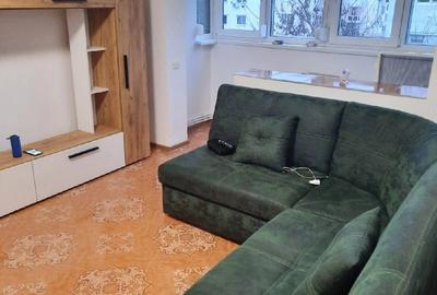 Apartament cu 2 camere nedecomandat în Obor