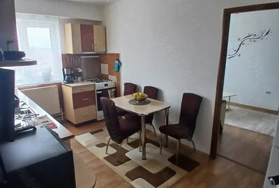 Apartament cu 3 camere în Central - 1