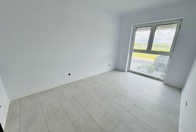 Apartament cu 4 camere semidecomandat în Florești - 9