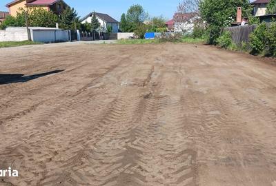Teren de 800 mp, în Vânători
