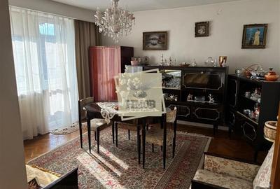 Apartament cu 3 camere decomandat, mobilat în Mihai Viteazul
