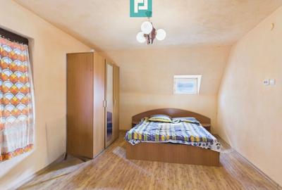 Casă individuală cu 2 camere cu Canalizare în Lazuri - 4
