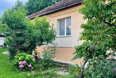 Casă cu 2 camere în Cuzdrioara