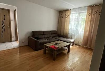 Apartament cu 2 camere semidecomandat în Giurgiului