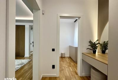 Casă cu 4 camere cu Teren 211 Mp în Florești