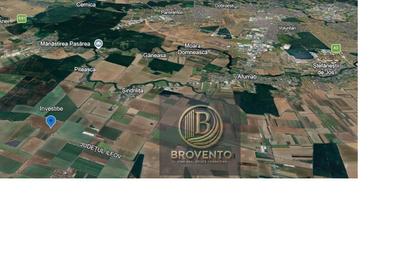 Teren de 200000 mp, în Sinești