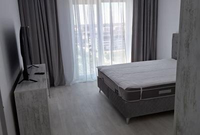 Apartament cu 2 camere decomandat în Runcu