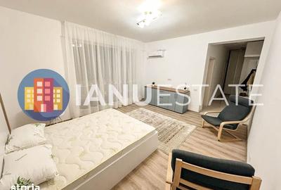 Garsonieră decomandată în Central