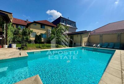 Casă individuală cu 16 camere cu Piscina în Ghirodei - 1