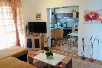 Apartament cu 2 camere decomandat în Exterior Vest