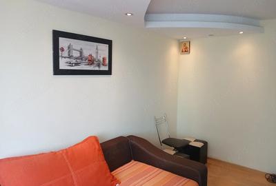 Apartament cu 2 camere decomandat în Berceni