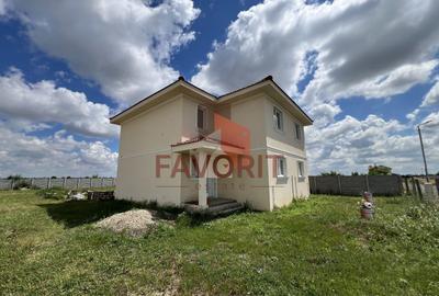 Duplex cu 4 camere cu Canalizare în Giroc