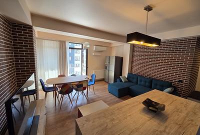 Apartament cu 2 camere semidecomandat, mobilat în Tomis Plus