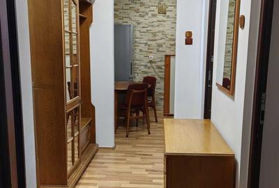 Garsonieră decomandată în Central - 14