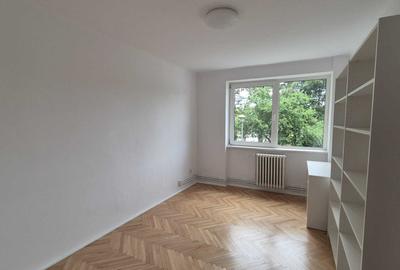 Apartament cu 3 camere decomandat în Central - 4