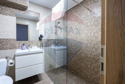 Hotel/Pensiune, de 2,109.6999511719 mp, în Ultracentral - 24