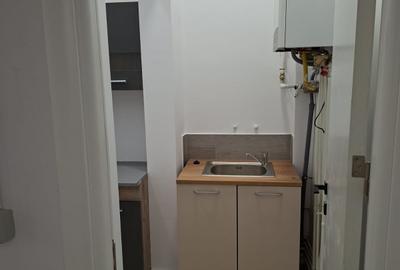 Birou, de 140 mp, în P-ța Unirii - 9