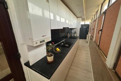 Apartament cu 3 camere decomandat, mobilat în Rovine - 2