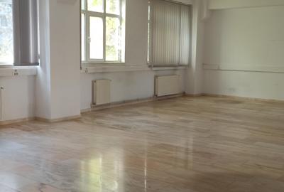 Birou, de 275 mp, în Basarabia - 12