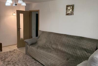 Apartament cu 4 camere decomandat în Florilor - 13