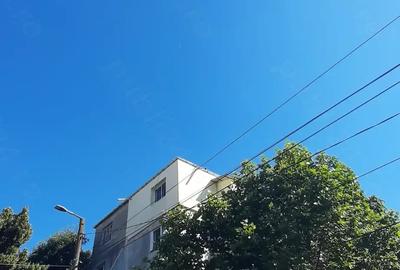 Apartament cu 2 camere semidecomandat în Tineretului