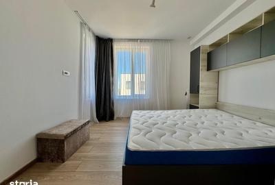 Casă cu 5 camere cu Teren 330 Mp în Tunari