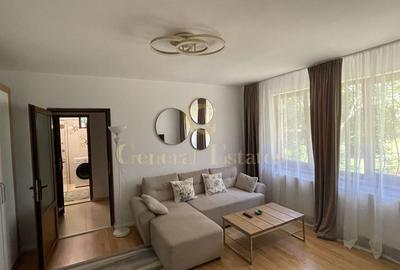 Apartament cu 3 camere semidecomandat în Central
